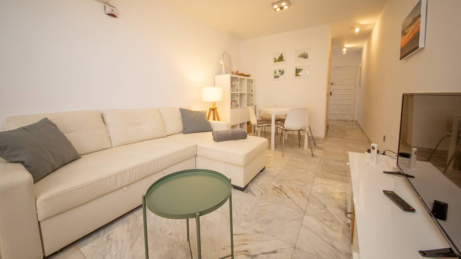 Aldea Beach 72 in Alboran Hills, Manilva