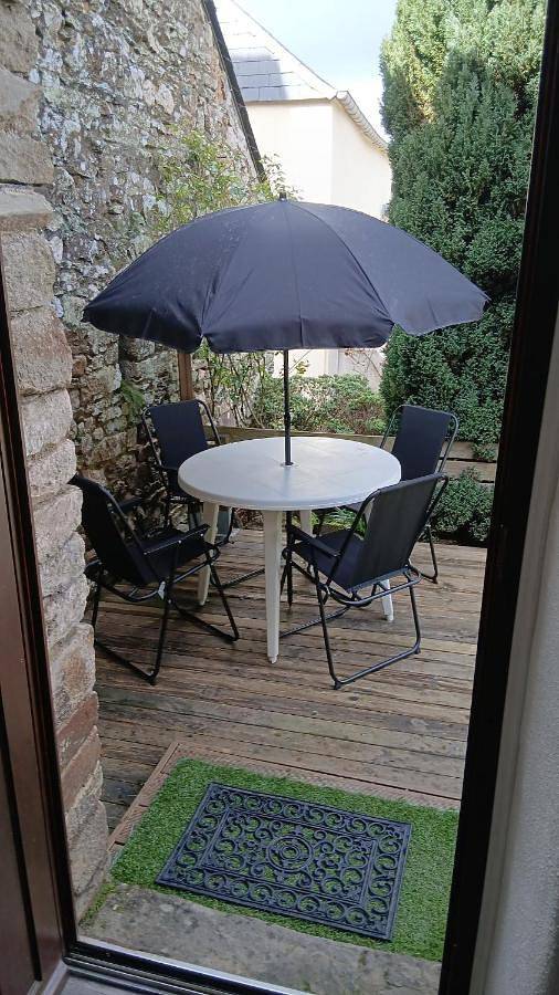 Location de vacances pour 4 personnes, avec Terrasse et Jardin à Peillac - 3