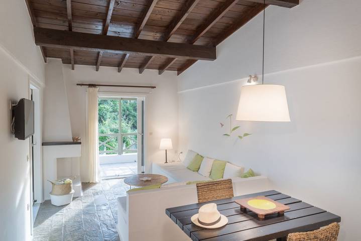 Villa für 2 Personen, mit Meerblick und Balkon sowie Garten auf Skiathos