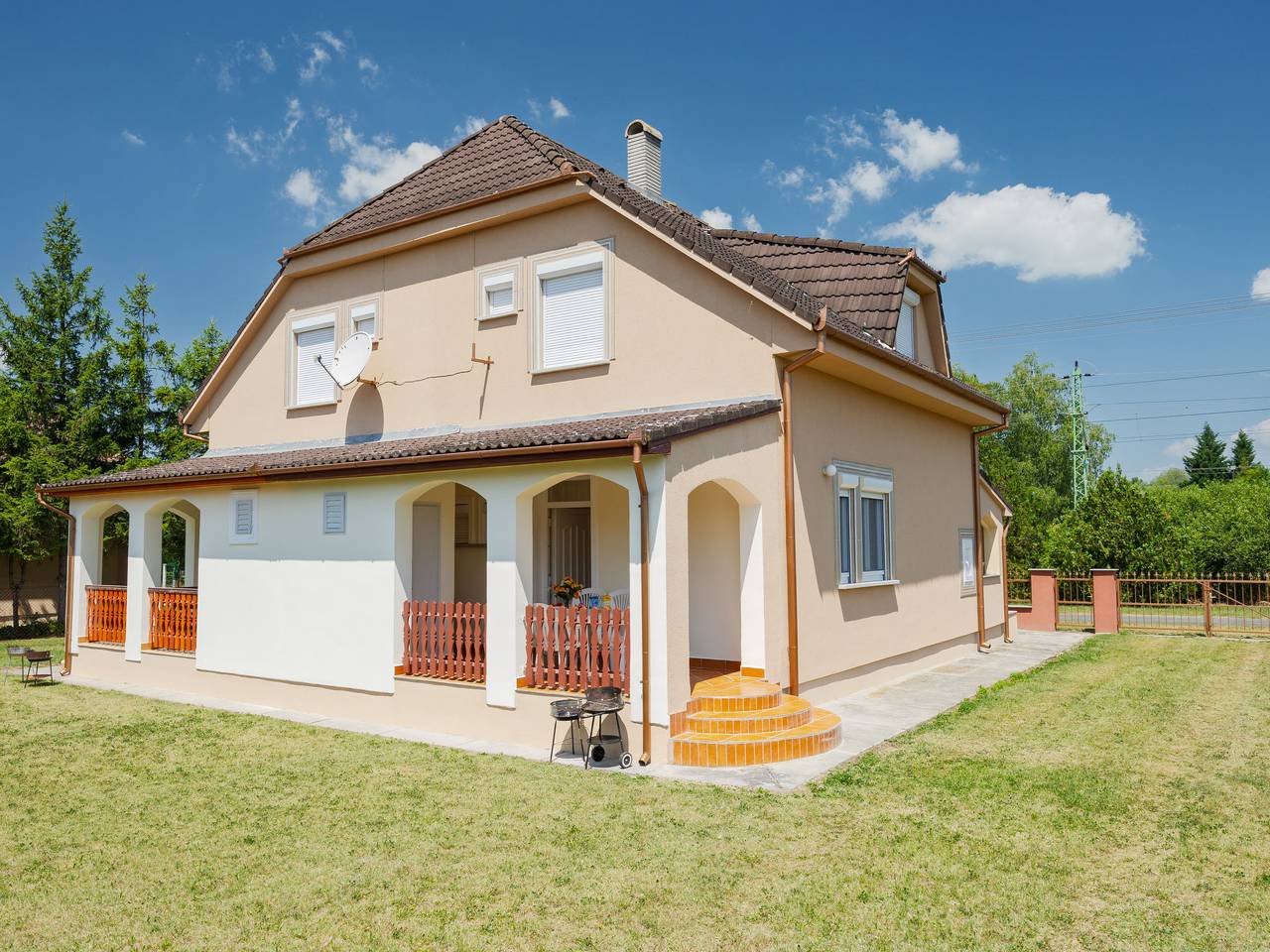 Ganze Wohnung, Daisy 1 in Balatonmariafürdö, Plattensee Südufer
