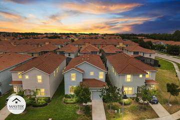 Vacation Home for 14 Guests in Disney World, Osceola County, Picture 1