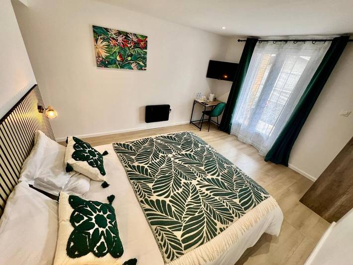 Gîte pour 2 personnes, avec terrasse ainsi que jacuzzi et jardin à la Plaine des Cafres - 3