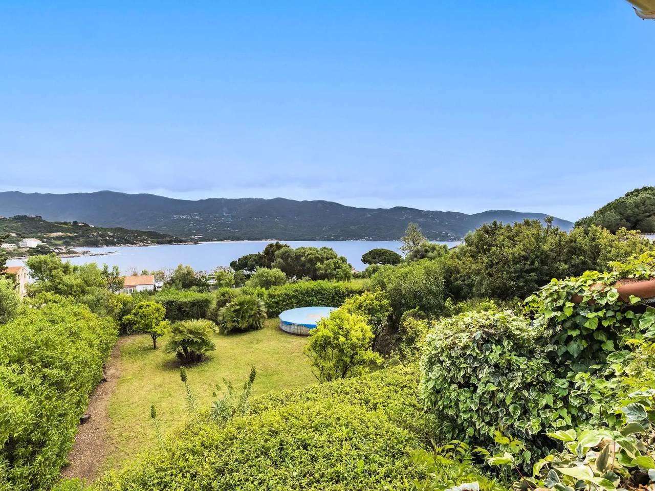 Entire apartment, 1 Pièce 2 Personnes in Tiuccia, Casaglione