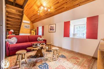 Location de vacances pour 4 personnes, avec jacuzzi et jardin à Singles (Puy-de-Dôme)