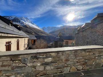 Gîte pour 6 personnes, avec vue et terrasse à Sers