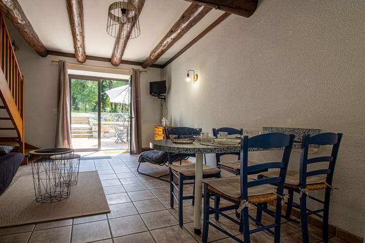 Gîte pour 4 personnes, avec jardin à Campan - 2