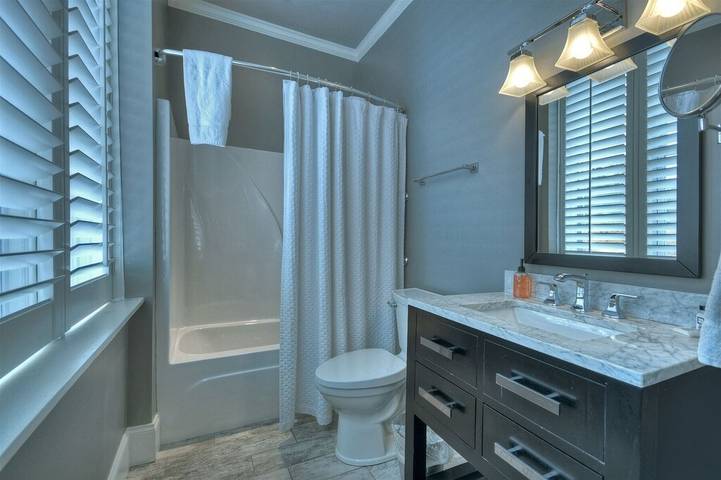 Vacation rental for 6 people, with balcony in Blue Ridge GA