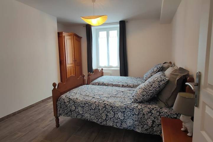 Location de vacances pour 6 personnes, avec Terrasse et Jardin dans Baule - 2
