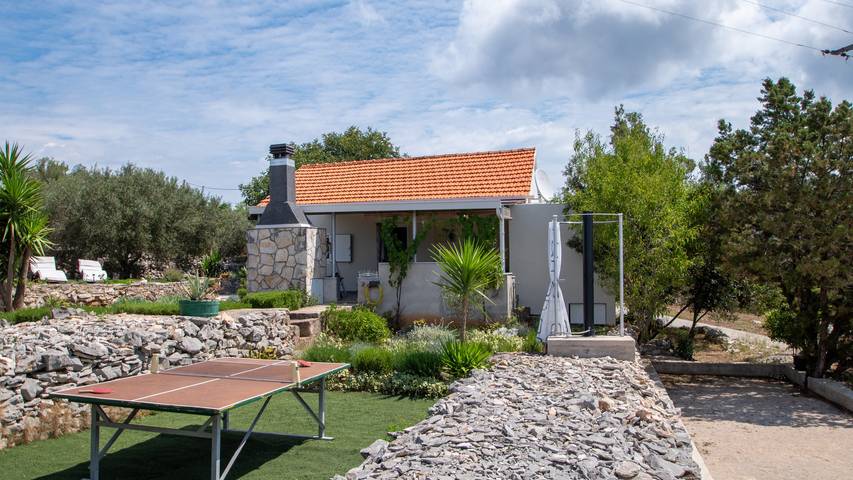 Villa pour 5 personnes, avec jardin et terrasse à Vela Luka - 2