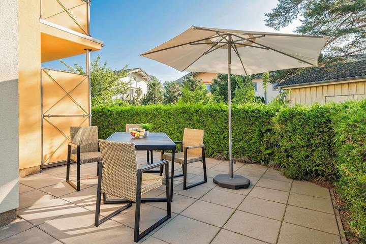 Ganze Wohnung, Küstenliebe - moderne und gemütliche Wohnung mit weitläufiger Terrasse in Koserow, Bernsteinbäder