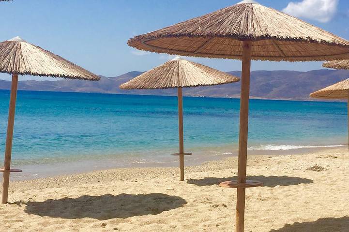 Gîte pour 6 personnes, avec terrasse dans Carystos