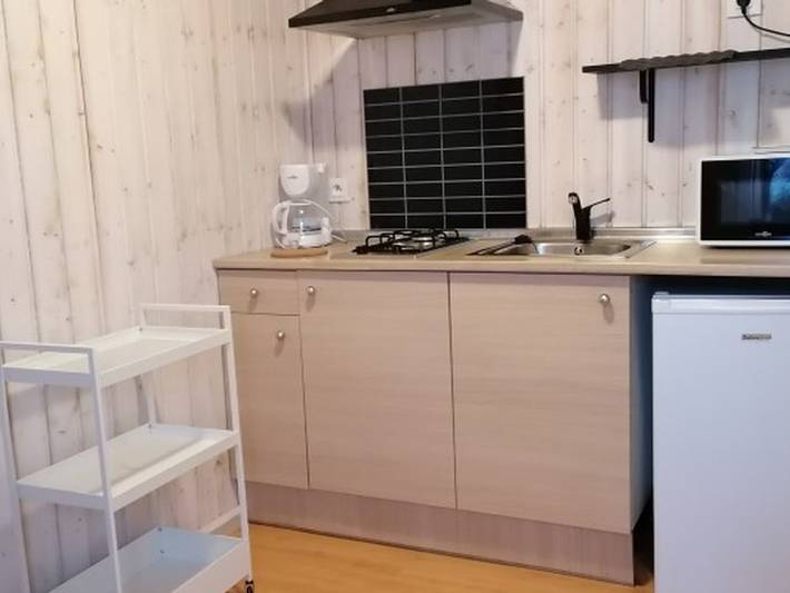 Gîte pour 2 personnes, avec Piscine à Noves - 2