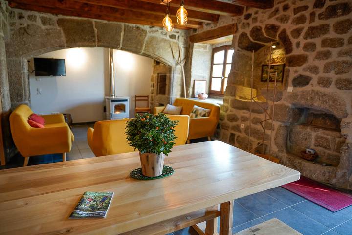 Gîte pour 6 personnes, avec jardin à Le Malzieu-Forain - 4