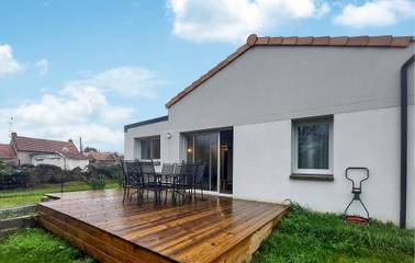 Location de vacances pour 6 personnes, avec jardin et terrasse à La Plaine-sur-Mer