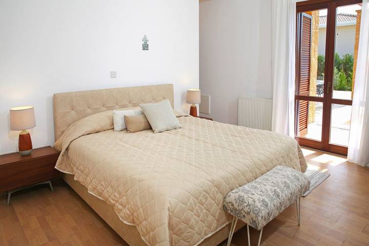 Bungalow für 6 Personen, mit Terrasse und Garten auf Zypern - 4