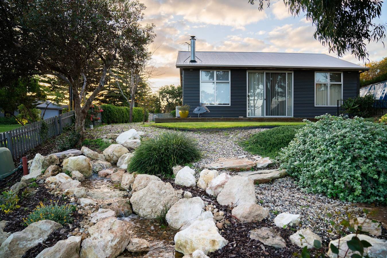 Pelican Cottage - Pet Friendly - Wifi in Goolwa, South Australia
