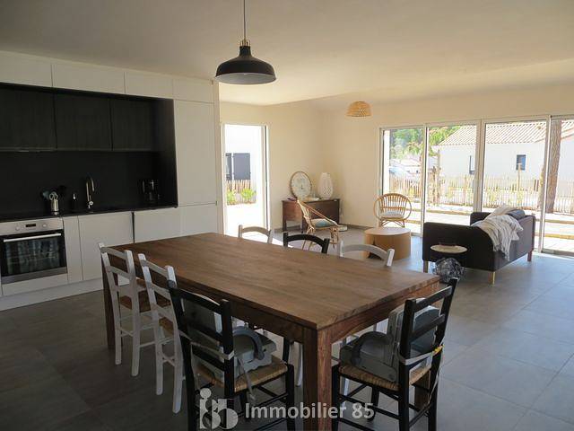 Location de vacances pour 8 personnes, avec jardin dans Plage de la Grière - 4