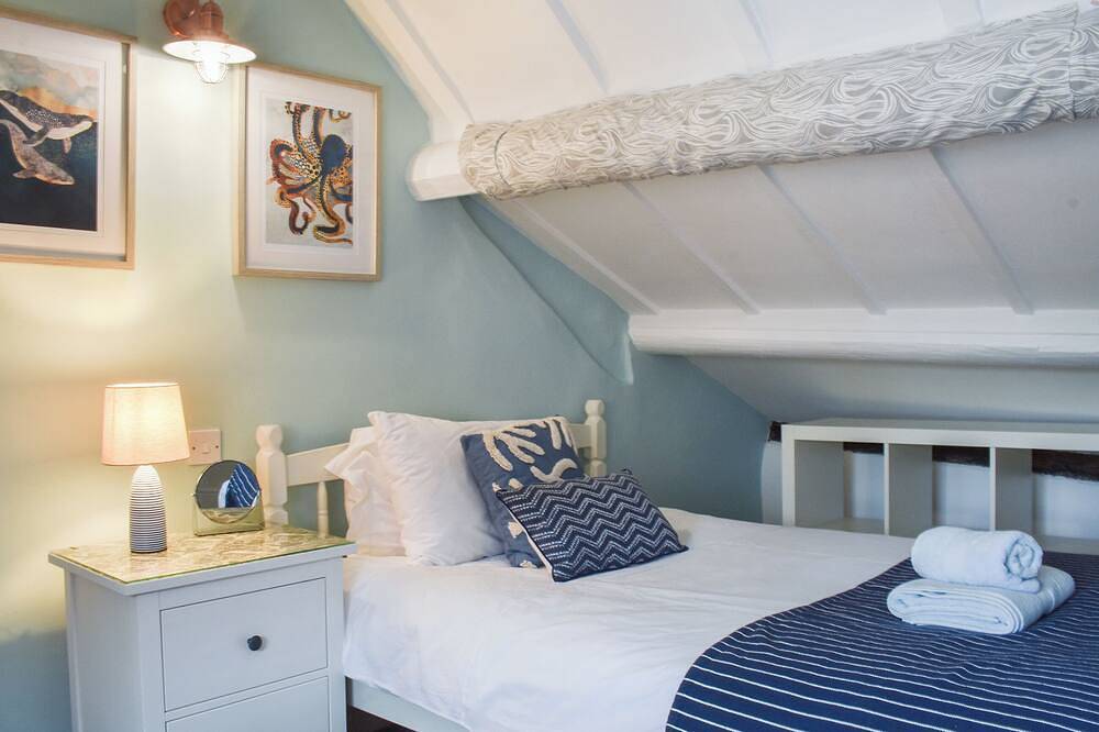 3 bedroom accommodation in Robin Hoods Bay, near Whitby in Robin Hood's Bay, North York Moors National Park