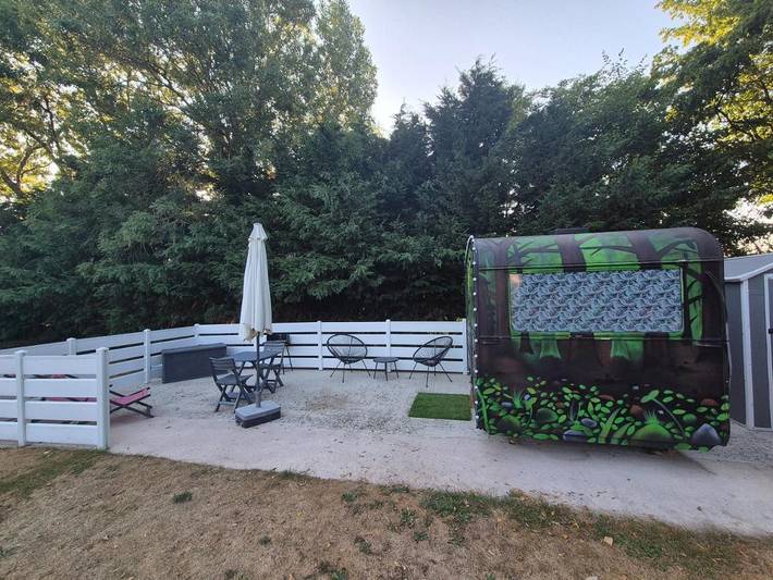 Gîte pour 2 personnes, avec terrasse et vue à Esson - 2