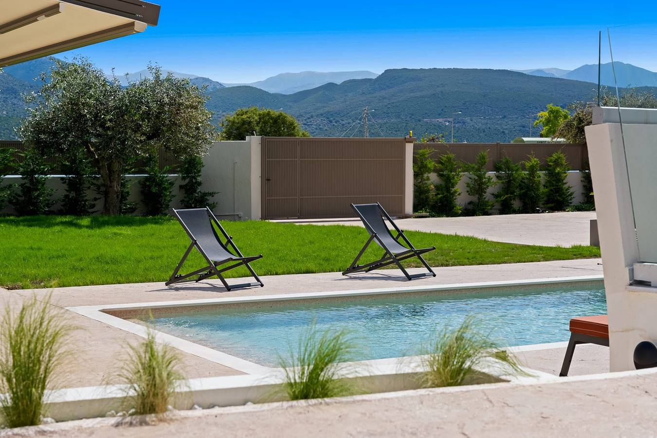 Thrilling Lefkada Villa | Villa Thea Mare | 3 Bedrooms | Private Outdoor Pool in Ligia, Grèce