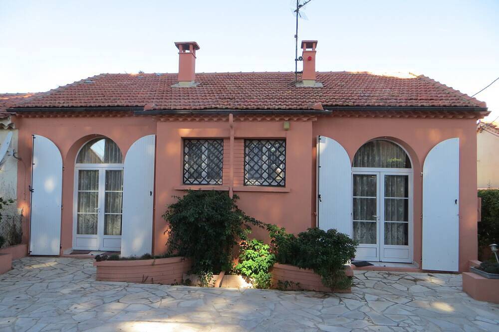 Casa vacanza a Var a partire da 156€ a notte