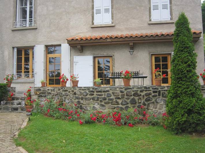 Location de vacances pour 7 personnes, avec Balcon et Terrasse ainsi que Jardin et Vue à Le Puy-en-Velay - 3