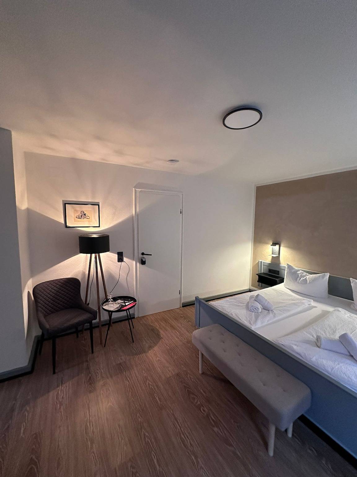 Gasthof zum goldenen Schiff - Doppelzimmer 6 in Marktbreit, Fränkisches Weinland