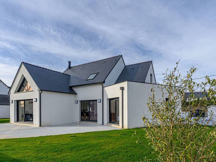 Location de vacances pour 8 personnes, avec jardin, animaux acceptés dans Plage Du Petit Rohu Saint Pierre Quiberon