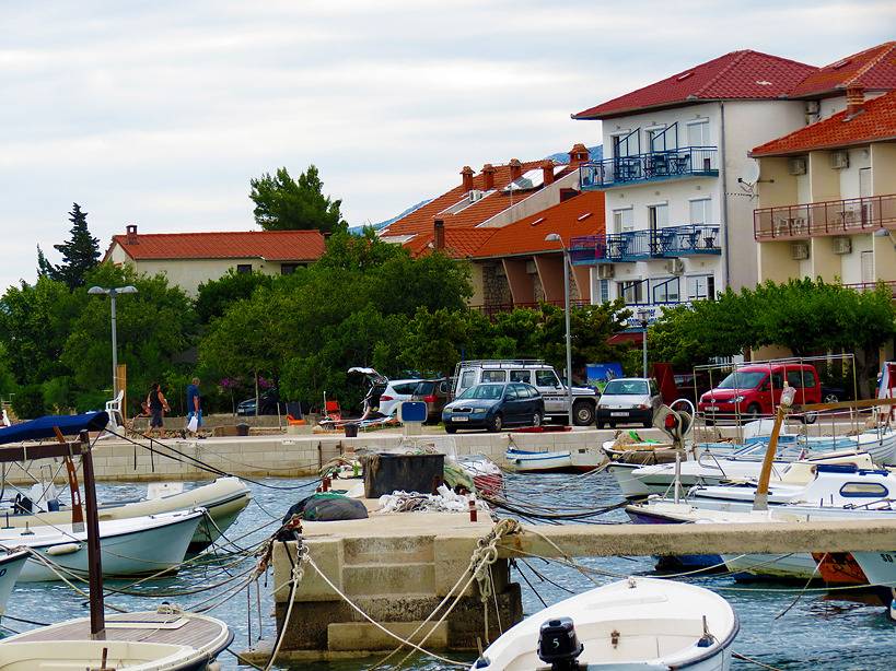 Zimmer für 2 Personen mit Balkon in Starigrad Paklenica, Starigrad