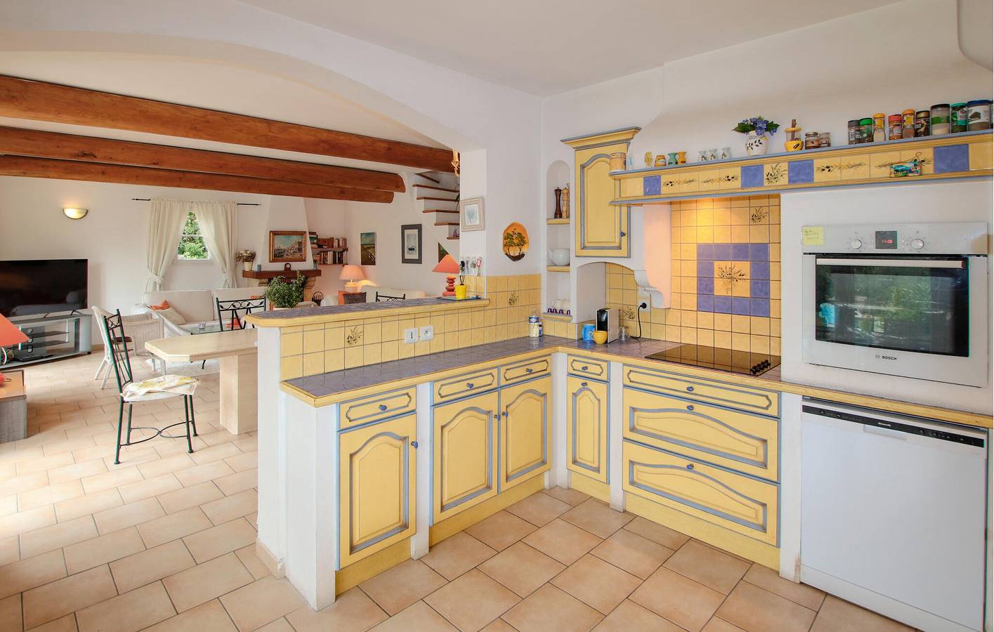 Appartement confortable avec piscine et WiFi près de Buisson in Saint-Maurice-sur-Eygues, Région de nyons