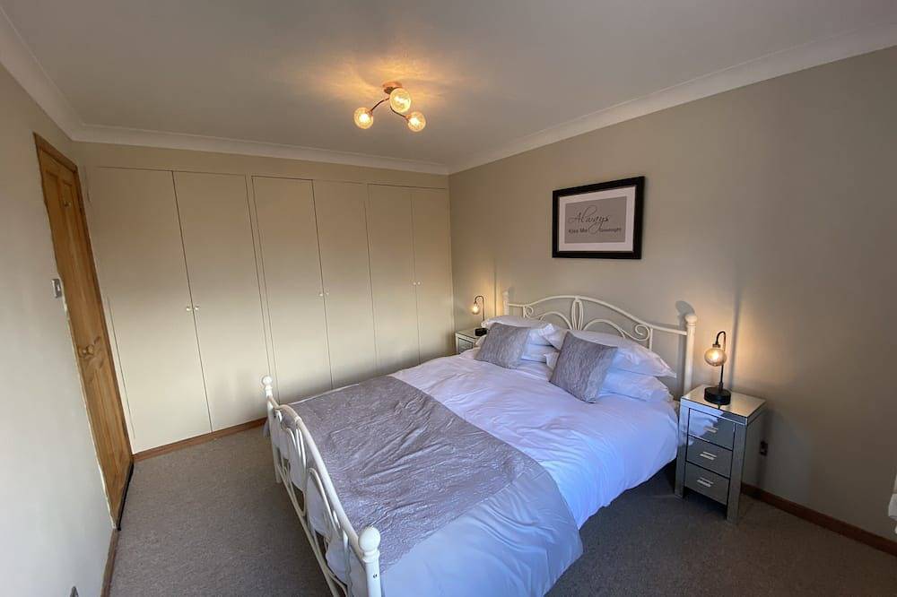 Two bedroom cottage in the heart of Rye with private parking. in Rye, East Sussex