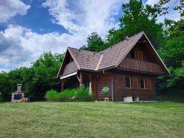 Chalet für 6 Personen, mit Terrasse und Ausblick in Bled