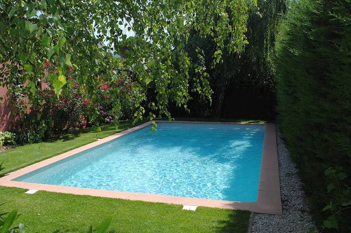 Ferienhaus für 4 Personen, mit Garten und Terrasse sowie Pool - 1