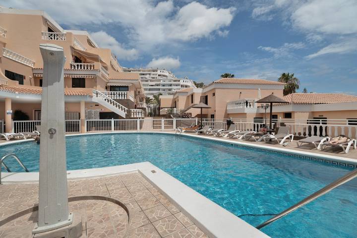 Ferienhaus „Seaview las Americas“ mit Meerblick, Gemeinschaftspool und WLAN in San Eugenio Alto, Adeje