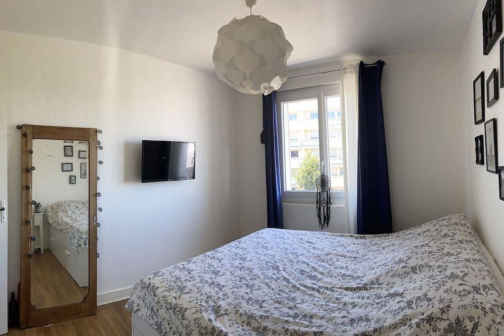 Entire apartment, T4 Boulevard Vigenal - Dabnb in Limoges, Limoges region