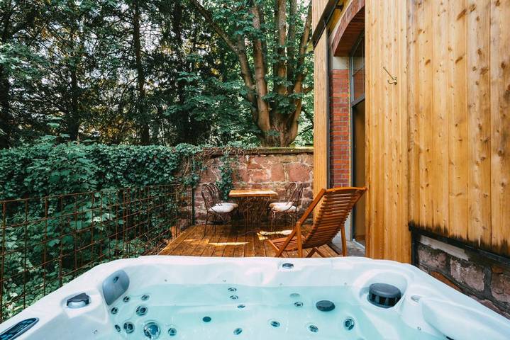 Apartamento de vacaciones para 2 personas, con terraza además de piscina y jacuzzi - 1