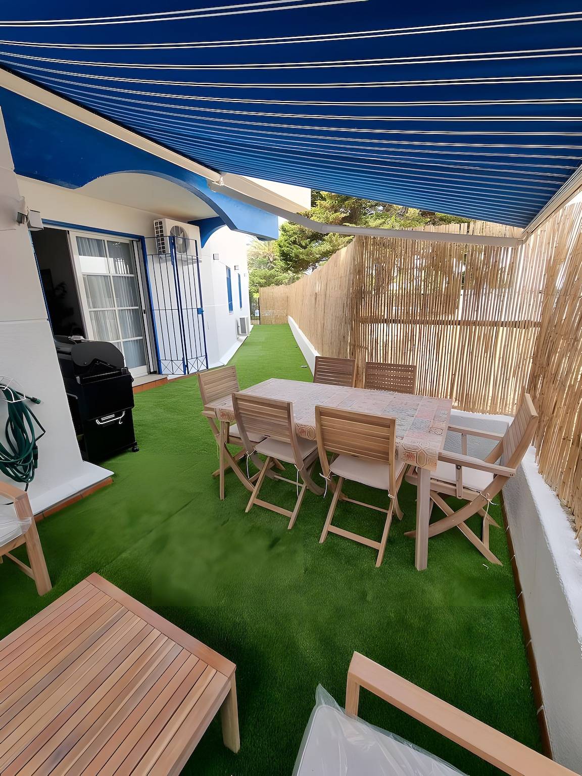 Ganze Wohnung, Apartment 'Costa Ballena' mit Balkon und privatem Parkplatz in Costa Ballena, Rota