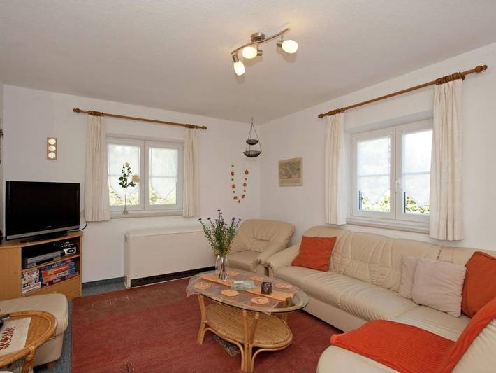 Ferienwohnung für 5 Personen, mit Balkon und Terrasse sowie Garten in Prem - 2