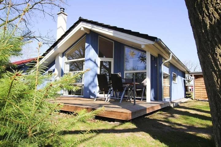 Ferienhaus für 5 Personen, mit Terrasse und Garten sowie Sauna