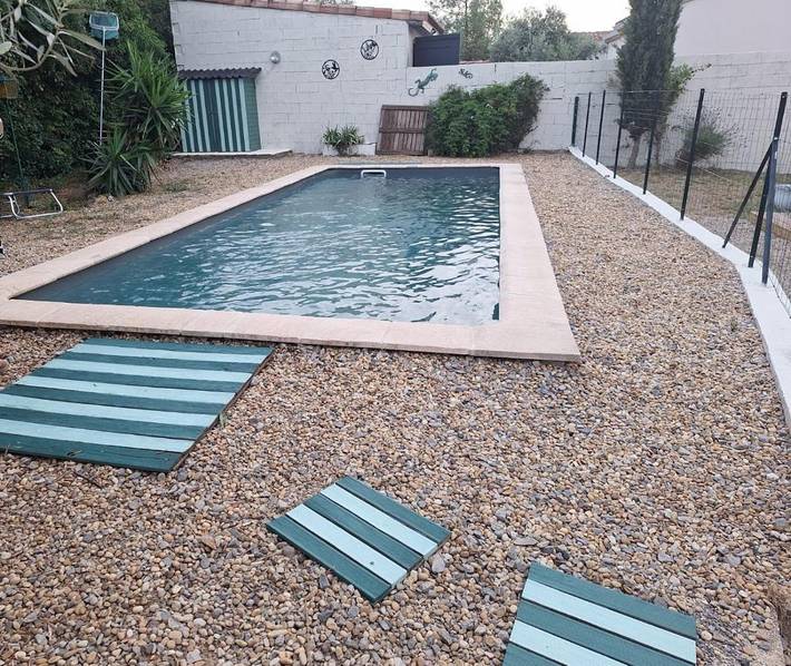 Location de vacances pour 6 personnes, avec piscine ainsi que jardin et vue à Bizanet - 4