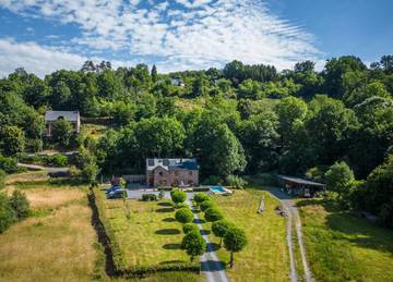 Gîte pour 2 personnes, avec jardin et vue à La Roche-en-Ardenne