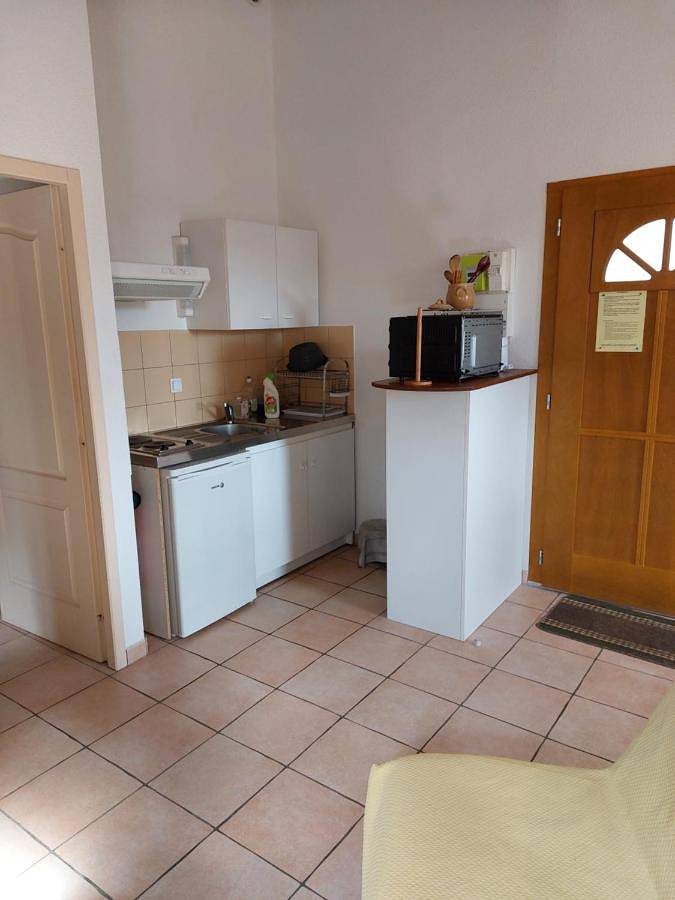 Appartement entier, One-Bedroom Apartment in Pézilla-de-Conflent, Parc naturel régional Corbières-Fenouillèdes
