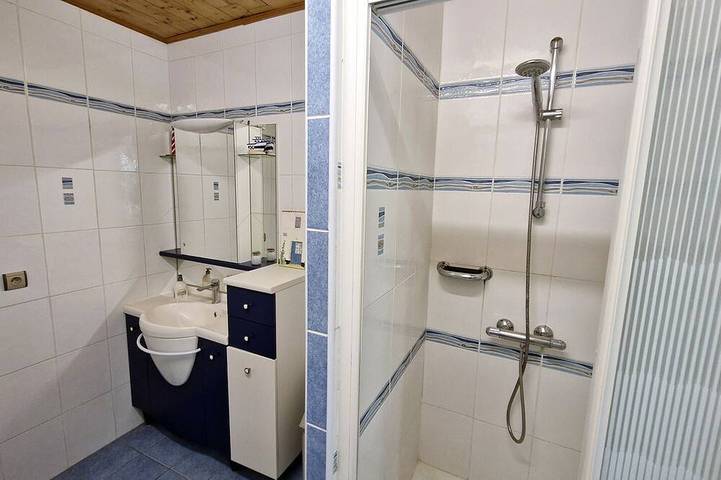 Gîte pour 5 personnes, avec jardin et terrasse, animaux acceptés à Grézac - 3