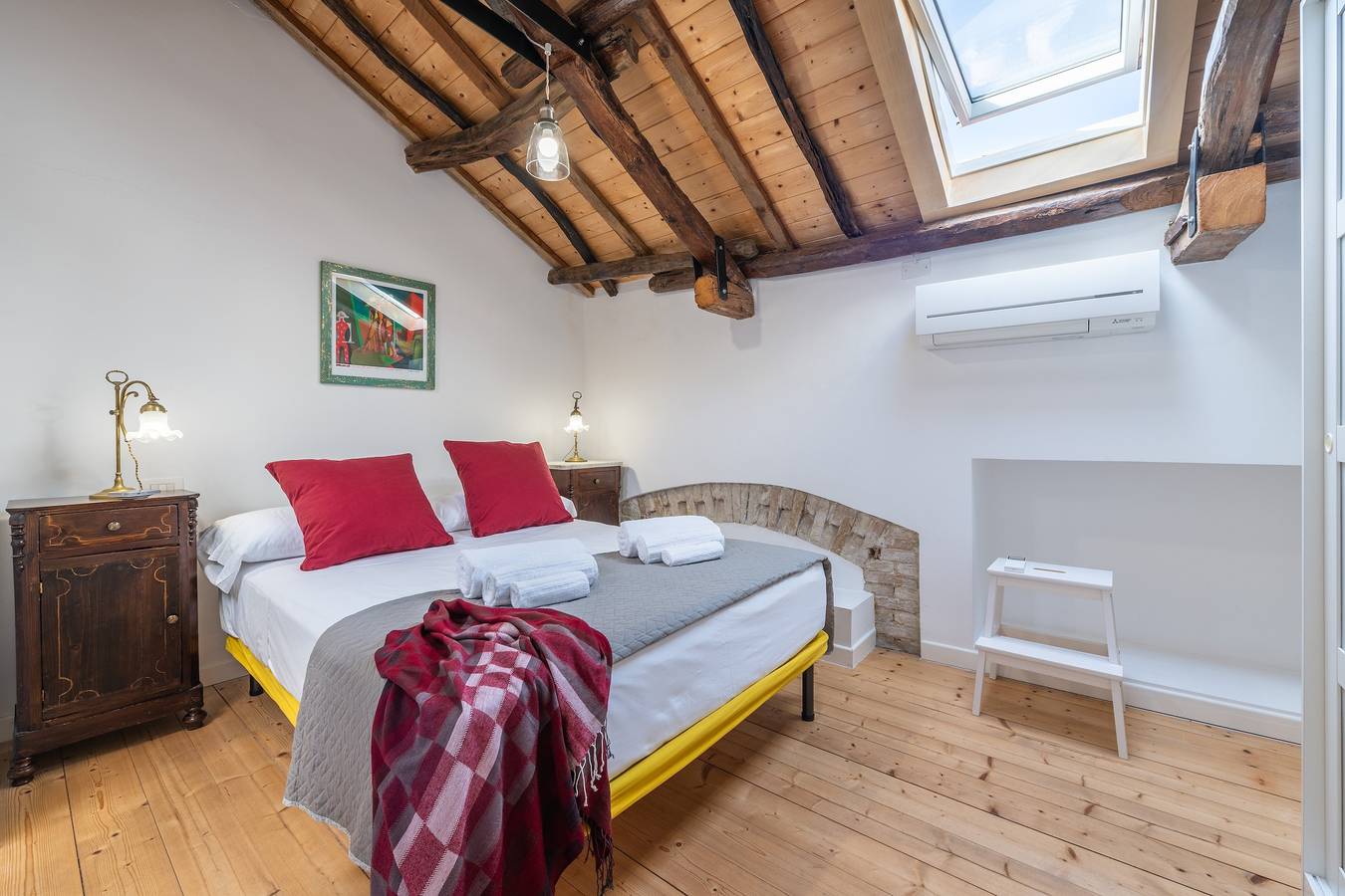 Entire apartment, Apartment 'A Casa Di Gianna' with Wi-Fi and Air Conditioning in Villanova (Sardinia), Cagliari
