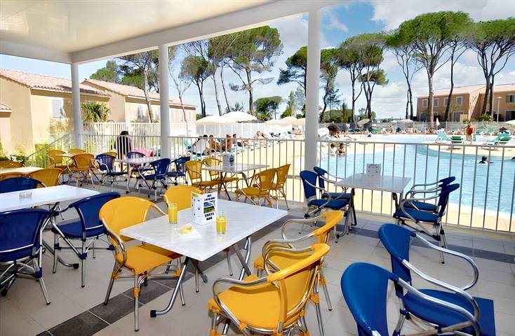 Maison de vacances pour 6 personnes, avec terrasse et piscine