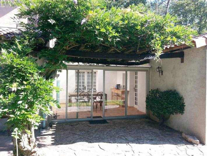 Chambre d’hôte pour 4 personnes, avec vue ainsi que jardin et terrasse à Mortagne-sur-Sèvre - 3