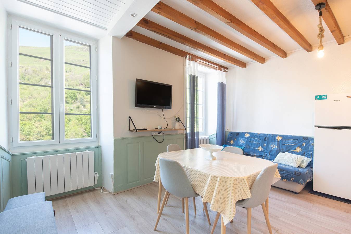 Appartement entier, Appartement cosy avec parking – Eaux-Bonnes, proche Gourette & randonnées Pyrénées in Eaux-Bonnes, Béarn