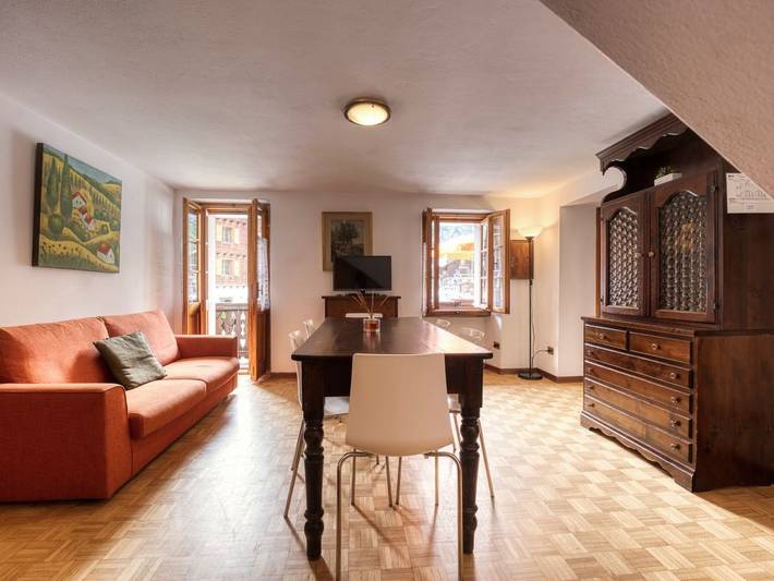 Appartamento per 6 persone, con Balcone e Giardino nonché Panorama a Macugnaga