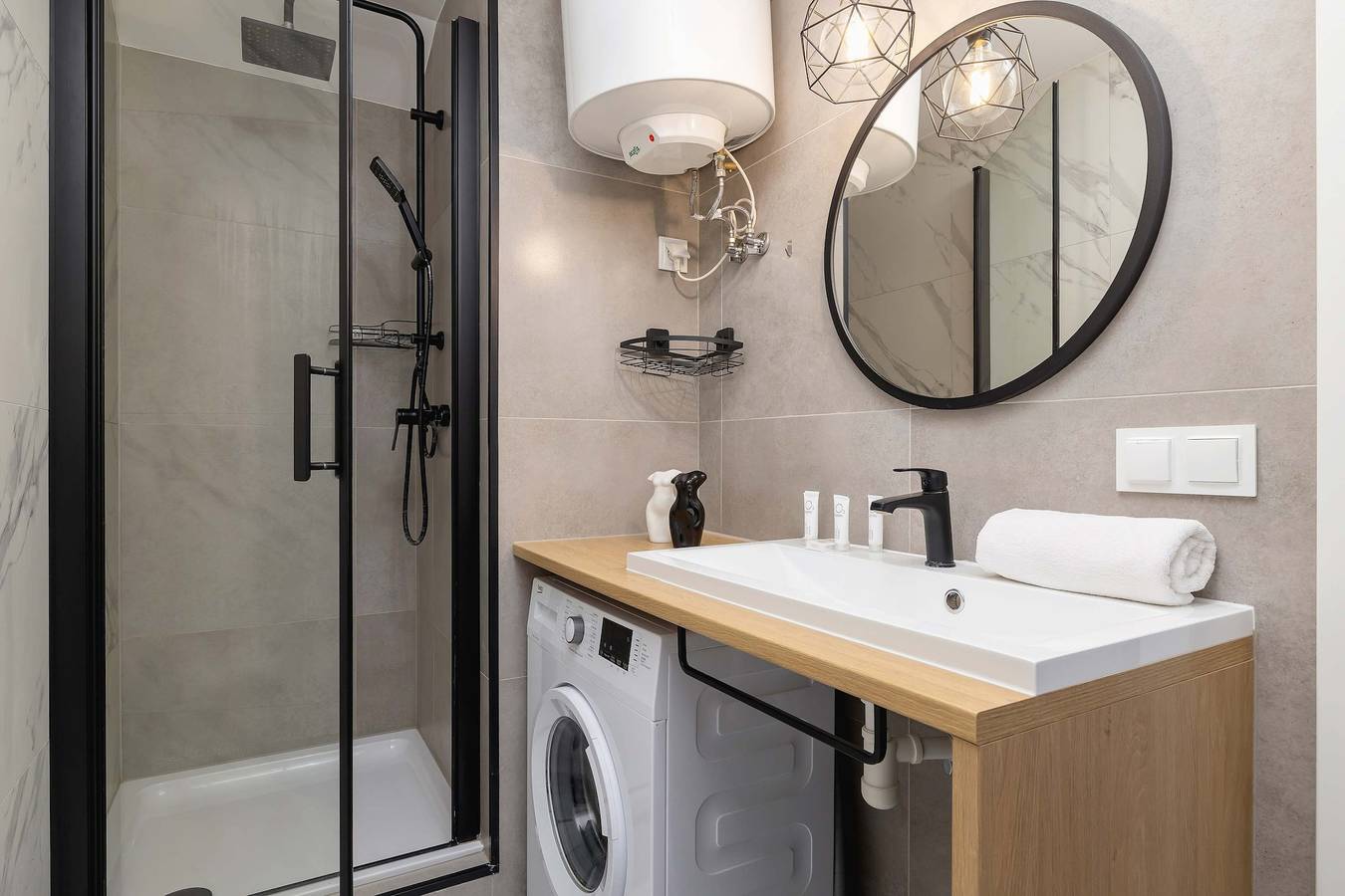 Ganze Wohnung, Cozy Apartment in Czeladz | Dedicated Workspace in Schlesien