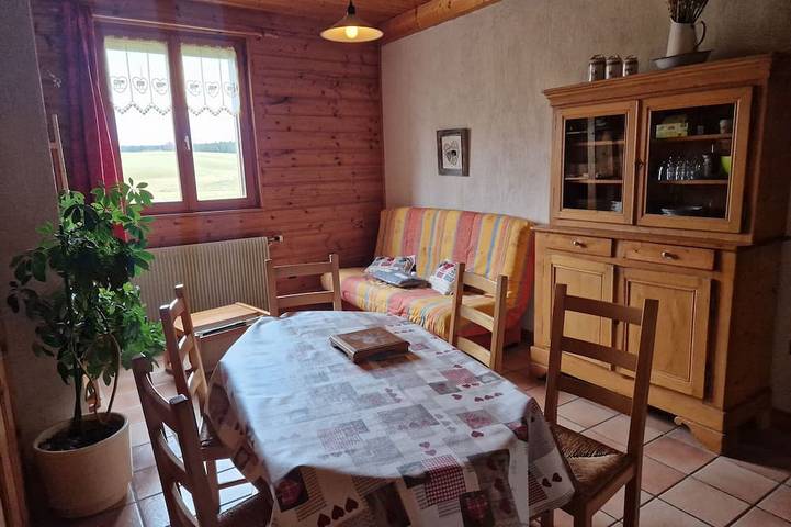 Gîte pour 5 personnes à Chapelle-des-Bois - 4